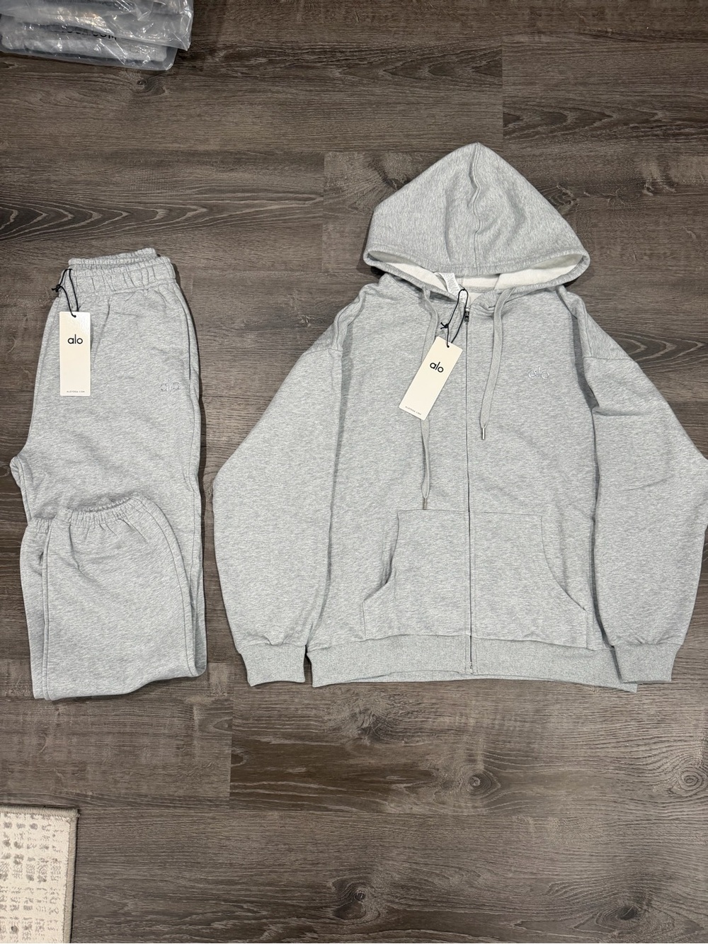 Alo Men Heather Gray Zip Hoodie & Jogger Set